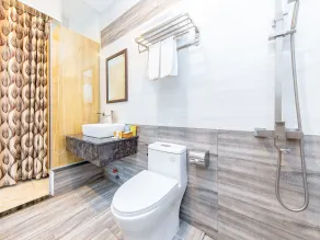 Gold Coast Nha Trang - Bathroom