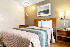 HomeTowne Studios by Red Roof Tacoma - Puyallup - Chambre