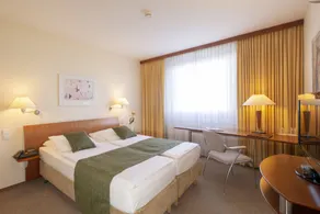 Globana Airport Hotel - Chambre