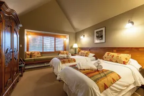Vagabond Lodge at Kicking Horse - Room