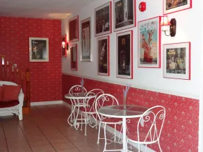 Canterbury Inn - Borne des arrivées/des départs