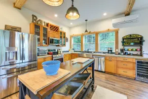 Skiing Or Hiking: Perfect Location! - Interior
