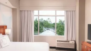 Courtyard by Marriott Greenville Downtown - View from room