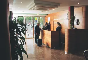Hotel Legazpi - Réception