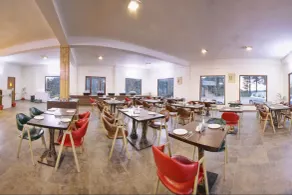 Vue Magique Resorts and Camps - Restaurant