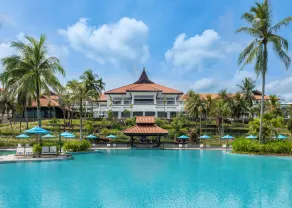 Mövenpick Resort & Spa Bintan Lagoon - Pool