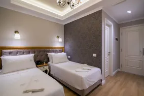 Legacy Boutique Hotel - Zimmer
