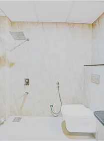 Collection O Bhanugudi Junction Kakinada Formerly Stay Inn Luxury - Bathroom