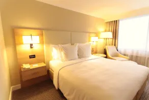 Renaissance London Heathrow Hotel - Room