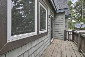 Incredible Lake Arrowhead Home w/ Views & Decks! - Interiør