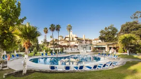 Globales Reina Cristina - Piscine