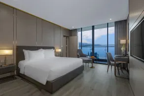 Le Sands Oceanfront Danang Hotel - Room