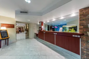 Noemys Neris Montlucon - hotel restaurant - Reception