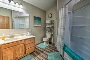 Home w/ Large Deck on Table Rock Lake! - Innenbereich
