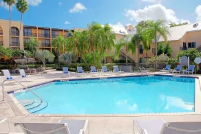 Courtyard by Marriott Boynton Beach - Piscine