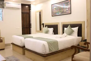 Four Seasons Resort - Room