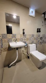 Nature Lovers Resort - Bathroom