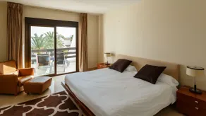 Coral Beach Aparthotel - Chambre