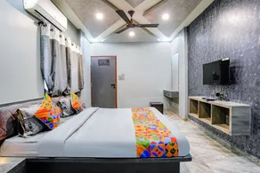 FabHotel Viva House - Talegaon - Chambre