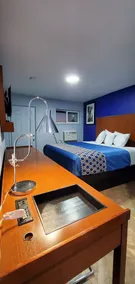Golden Inn - Chambre