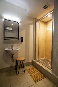Generator Dublin - Baño