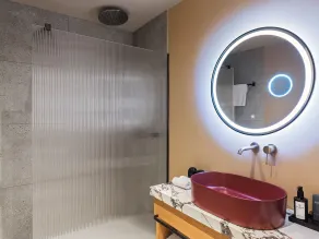 Leonardo Boutique Hotel Venetian Nicosia - Badezimmer