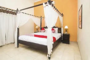 Hotel O Ndalem Padma Asri Guest House - Room