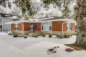 4 Mi to Dtwn Indy! Couple’s Retreat in Crown Hill - Interiör