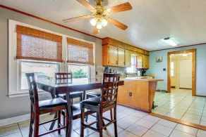 'the Vineyard House' - 2 Mi to Dtwn Mount Airy! - Interior