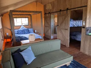 Maple Park - Room