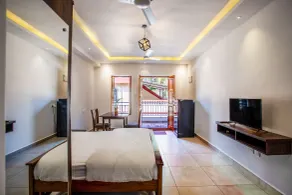 Whiteboard Homes Siolim - Habitación