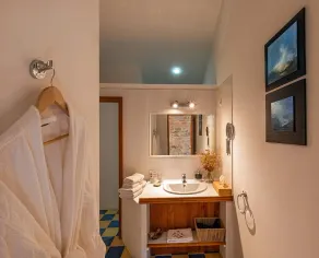 La Maison Bakéa - Bathroom