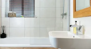Romneys Apartments & Suites - Baño