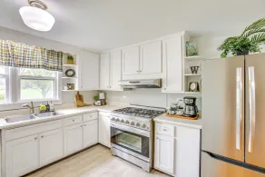 4 Mi to Dtwn: Goodlettsville Getaway w/ Yard - Interiør
