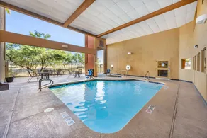 Best Western Plus North Las Vegas Inn & Suites - Piscine