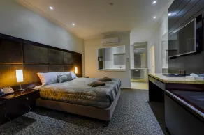 Western Downs Motor Inn - Zimmer