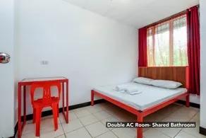 Stay Malate (Wanderers Guest House) - Room