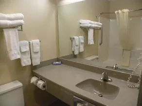 New Victorian Inn & Suites Kearney - Salle de bain