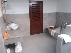 Villa Aquin - Bathroom