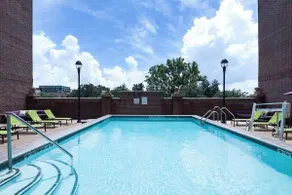Holiday Inn Savannah Historic District by IHG - Piscine
