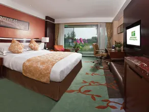 Holiday Inn Beijing Shijingshan Parkview by IHG - Room