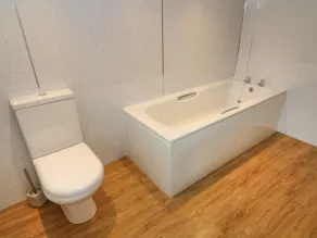 Rockville - Bathroom