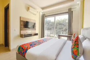 Fabhotel Ostan Stayz - Room