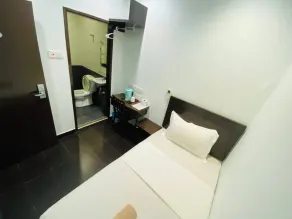 Hotel O Friend - Zimmer