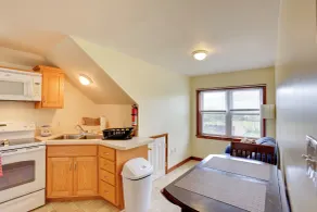 Loganton Townhome, Near Fly Fishing & Hiking! - Interiör
