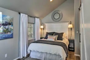 Lake Pend Oreille Home w/ Dock & Paddle Boards - Interiør