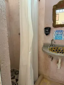 Sayu Life - Bathroom