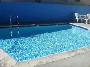 Jolly Roger Hotel - Piscine