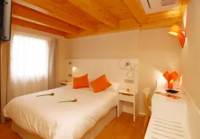 Hostal riMboMbin - Chambre