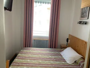 Hôtel le National - Værelse